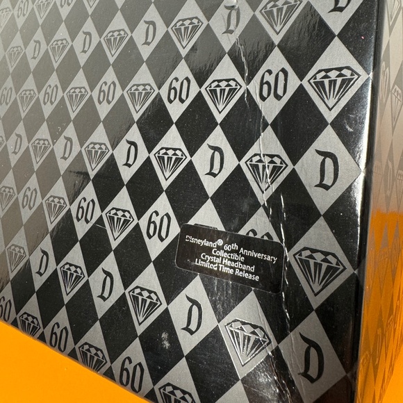 Disney 60th Minnie Mouse Ears Swarovski Headband Arribas Tiara Crystal - LE - Picture 13 of 16